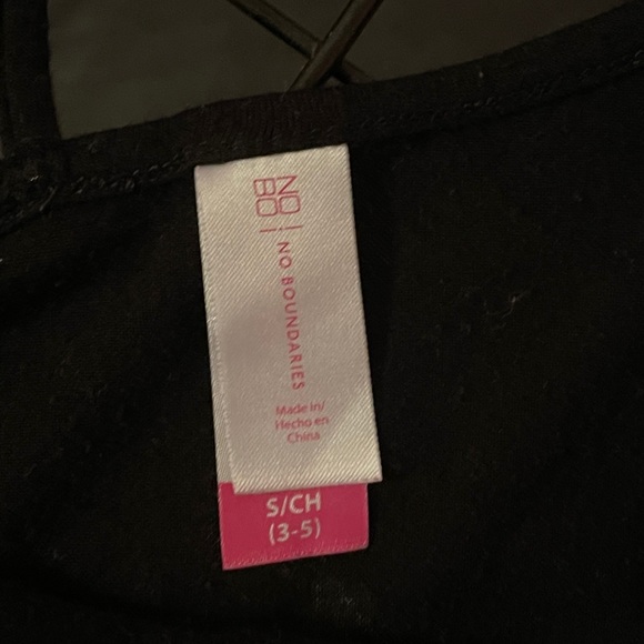 T-Shirt - Picture 3 of 3